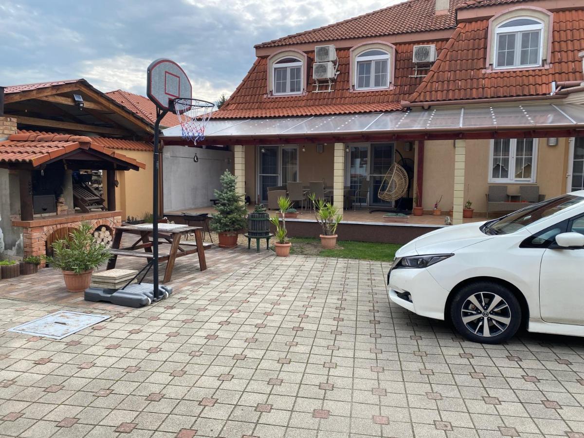 Ambrózia Guesthouse Nagykanizsa Exterior foto
